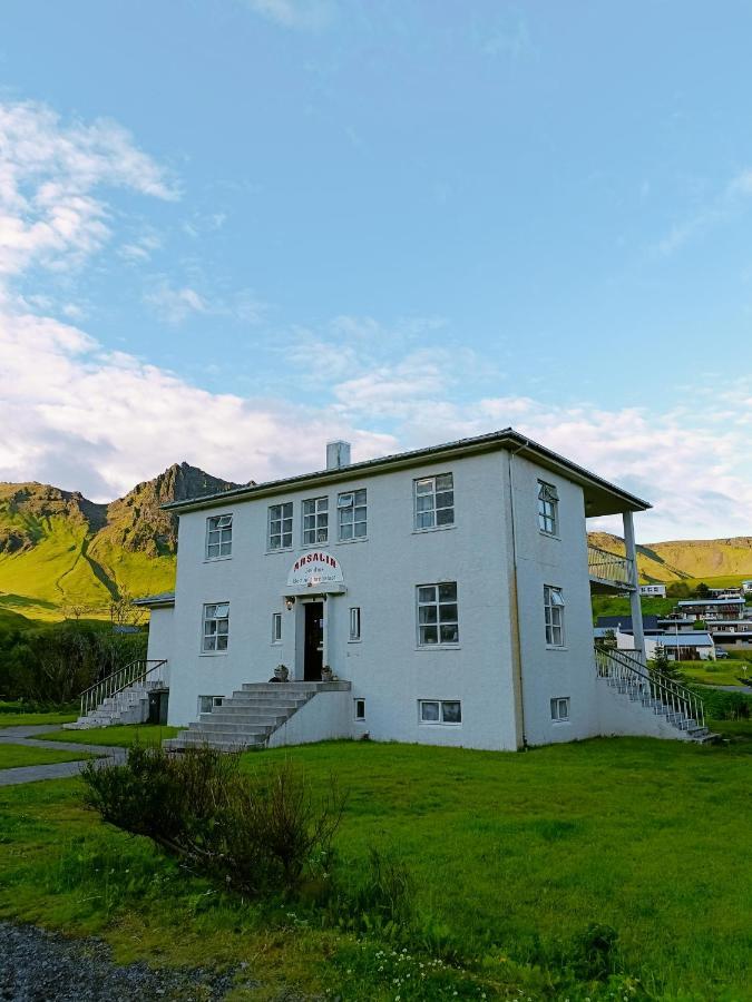Arsalir Guesthouse Vik B&B Luaran gambar